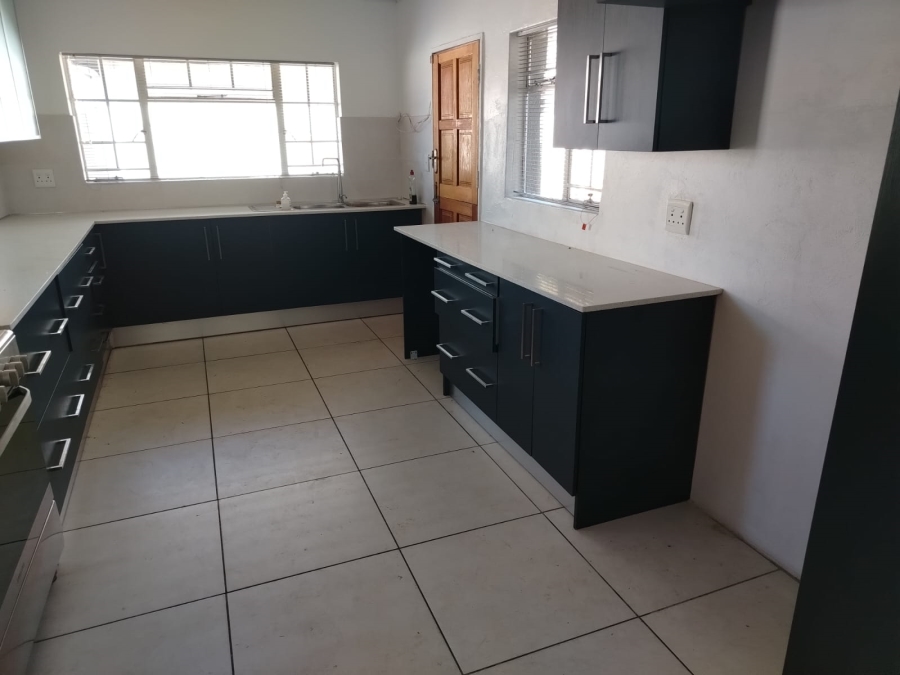 4 Bedroom Property for Sale in Vaalpark Free State